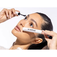 Mega Volume So Defined Volumizing + Defining Mascara Mega Volume So Defined Volumizing + Defining Mascara 4